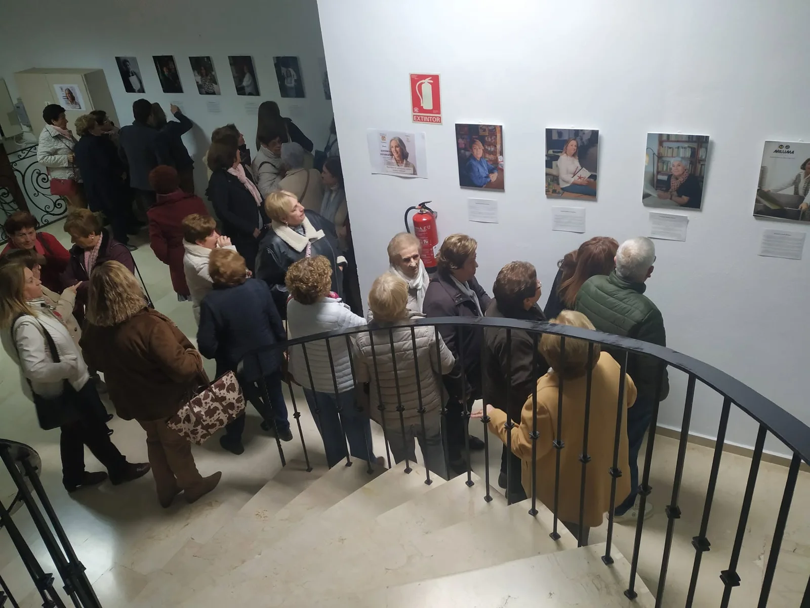 Instalaciones municipales al servicio de nuestros colectivos. Fotografía de portada.