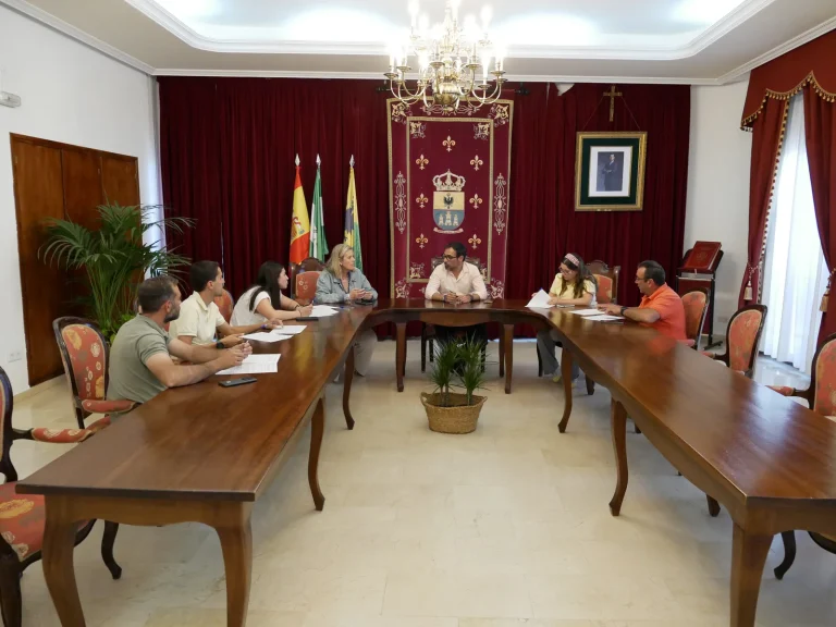 Comprometidos con nuestras tradiciones. Fotografía de portada.