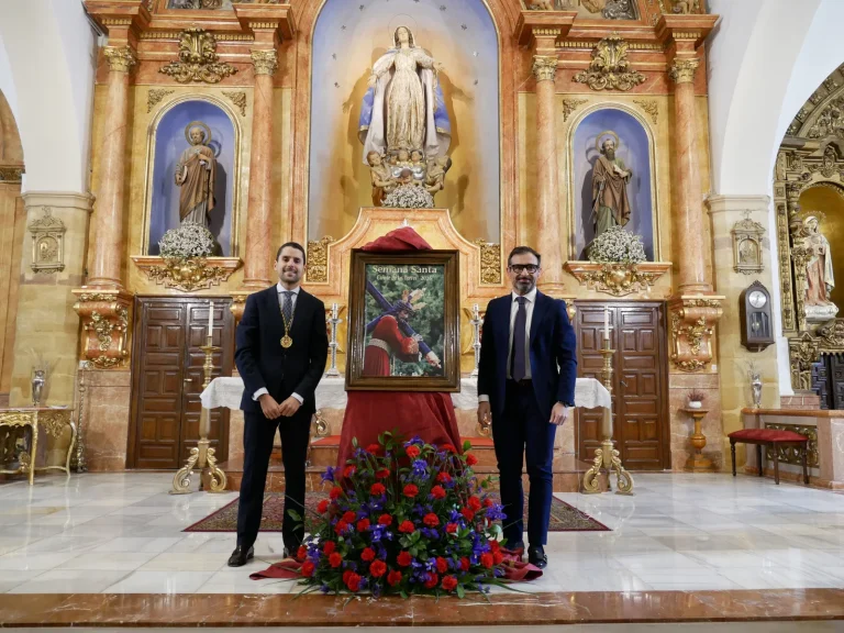 Nuestra Semana Grande, Semana Santa. Fotografía de portada.